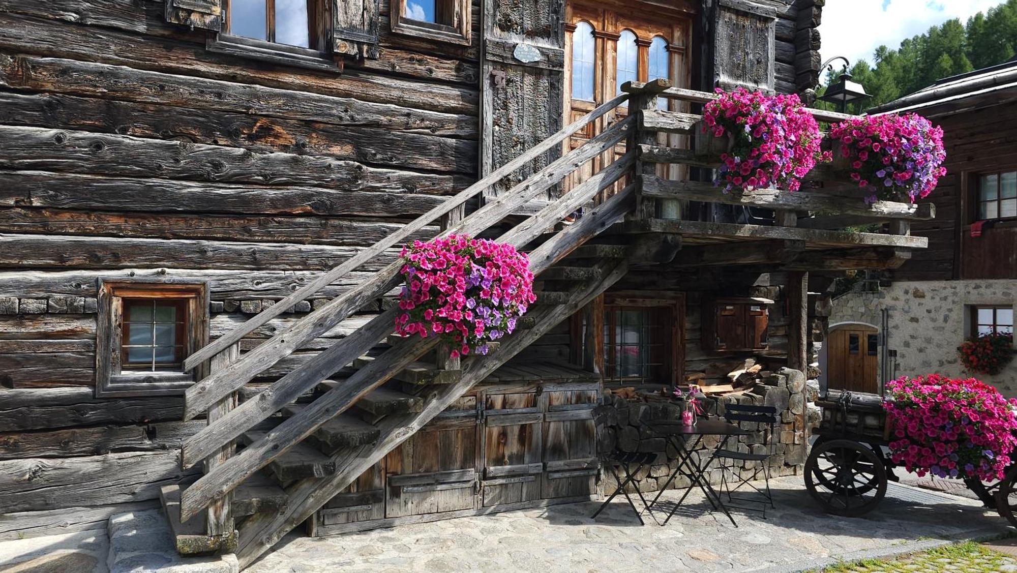 Chalet Canton Λιβίνιο Εξωτερικό φωτογραφία